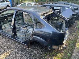 Traseira Com Teto Focus 2009 2010 a 2013 Hatch