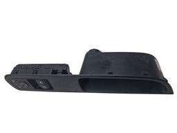 MOLDURA BOTÃO DIANTEIRO ESQUERDO SPRINTER 2020