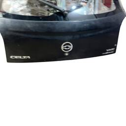 TAMPA TRASEIRA CELTA 2001 2002 A 2006