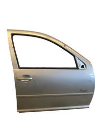 Porta Dianteira Direita Golf Bora 1999 2000 a 2013