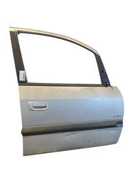 Porta Dianteira Direita Zafira 2002 2003 a 2012