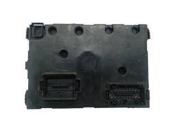 CAIXA FUSIVEL JEEP COMPASS SPORT 2.0 2019 P68409790AC