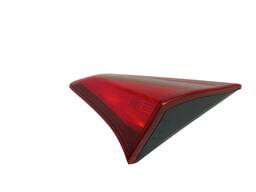 LANTERNA TRASEIRA DIREITA KICKS 2017 2018 A 2021 (MALA)