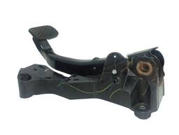 PEDAL FREIO ONIX TRACKER 2021/ MONTANA 2023/ TURBO