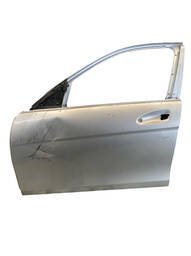 Porta Dianteira Esquerda Mercedes C180 C200 2008 a 2014