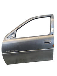 Porta Dianteira Esquerda Vectra 1997 1999 a 2005