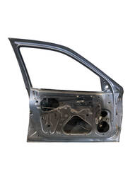 PORTA DIANTEIRA ESQUERDA VECTRA 1997 1999 A 2005