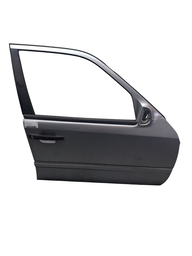 PORTA DIANTEIRA DIREITA MERCEDES CLASSE C 180 200 320 01/07