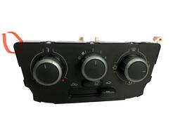 COMANDO AR CONDICIONADO GOL VOYAGE SAVEIRO G5 (DETALHE)