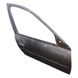 PORTA DIANTEIRA DIREITA CORSA / CLASSIC 1996 1997 A 2016