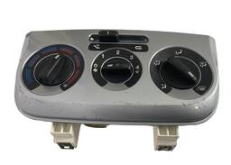 COMANDO AR CONDICIONADO PUNTO LINEA 2008 09/10 