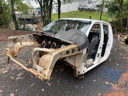 CORPO DE CABINE AMAROK 2011 2012 2013 14/