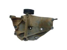 SUPORTE COMPRESSOR AR CONDICIONADO TRACKER ONIX 2020/