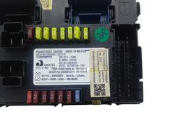 CAIXA FUSIVEL JEEP COMPASS SPORT 2.0 2019 P68409790AC