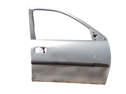 Porta Dianteira Direita Corsa / Classic 1996 1997 a 2016