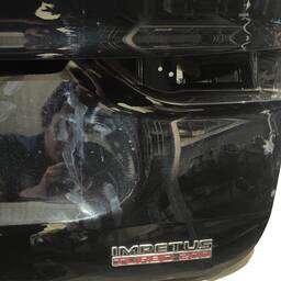 TAMPA TRASEIRA COM VIDRO ORIGINAL FIAT FASTBACK 2023 A 2026