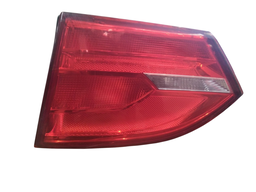 Lanterna Traseira Direita Jetta 2011 a 2014 (mala) S/ Led