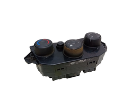 COMANDO AR CONDICIONADO ONIX PRISMA TRACKER 13/19 (DETALHE)