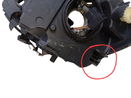 FAROL DIREITO ONIX 2020 2021 A 2025 S/ LED (DETALHE)