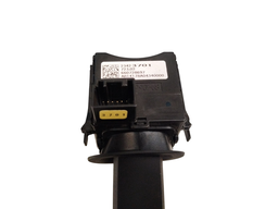 CHAVE SETA ESQ GM ONIX C/ BOTAO MENU 2012 A 19