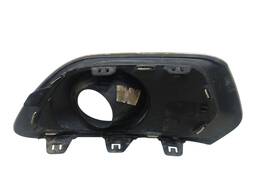 GRADE MOLDURA MILHA ESQUERDO SANDERO 2015 A 2020