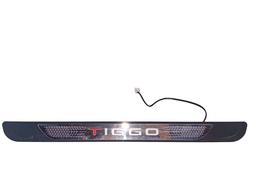 ACABAMENTO SOLEIRA DIANTEIRA ESQUERDA TIGGO 7 2020 A 2022