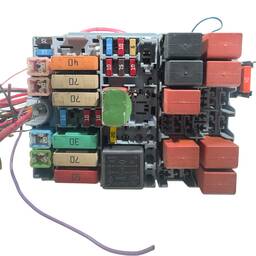 Caixa Fusíveis Original Fiat Jeep 51987784