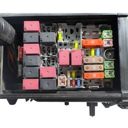 Caixa Fusíveis Original Jeep Compass 52025910