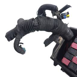 CAIXA FUSÍVEIS ORIGINAL JEEP COMPASS 52025910