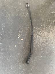 BRAÇO LIMPADOR PARABRISA FIAT SIENA STRADA PALIO ESQUERDA