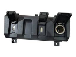 MOLDURA TOMADA USB AUXILIAR HONDA HR-V 2020 1.8
