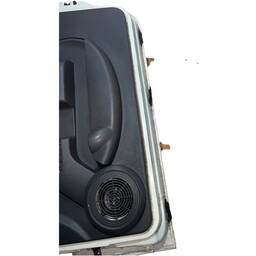 PORTA DIREITA UNO FIORINO 2015/ PARTNER 2023/ C/FURO MOLDURA