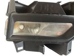 FAROL MILHA LADO DIREITO NISSAN VERSA 2021 2022/