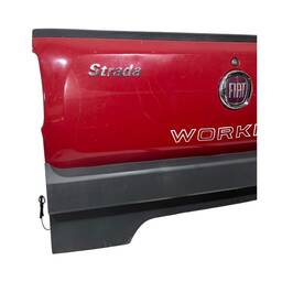 TAMPA TRASEIRA CAÇAMBA STRADA WORKING 2014/020 C/DETALHE 