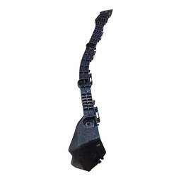 GUIA PARACHOQUE TRASEIRO ESQUERDO COROLLA 2015 A 2019