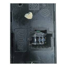 BOTÃO PISCA ALERTA TRAVA RENAULT SANDERO 2015 A 2021