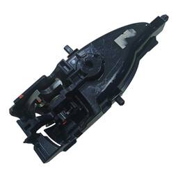 MAÇANETA INTERNA TRASEIRA DIREITA TOYOTA YARIS 2021