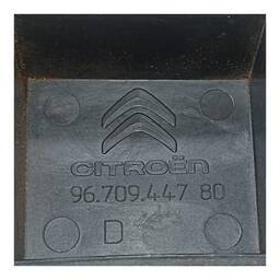 SUPORTE GUIA PARACHOQUE TRASEIRO DIR C3 PICASSO 2012 A 2015