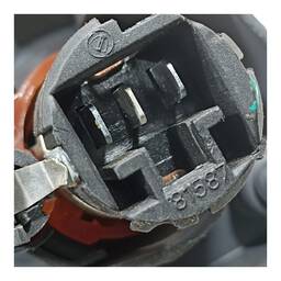 PORTA OBJETOS ACENDEDOR UNO FIORINO 2004 A 2013