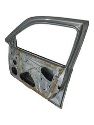 PORTA DIANTEIRA DIREITA CORSA / CLASSIC 1996 1997 A 2016