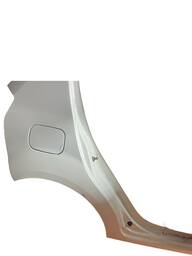 Recorte lateral traseiro direito renault sandero 2008 a 2014