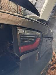 Lanterna Traseira Esquerda Jeep Compass 2017 a 2021 (mala)