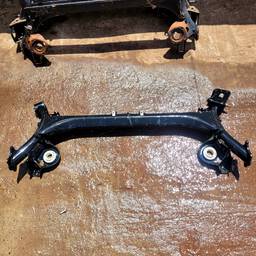 Eixo Traseiro Peugeot 308 408 C4 Lounge Hatch Pallas 1/19