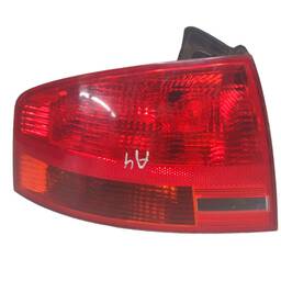Lanterna Traseira Esquerda Audi A4 2005 a 2008 Original