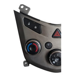 COMANDO AR CONDICIONADO ONIX PRISMA TRACKER SONIC 2013/2019