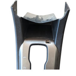 CONSOLE CAMBIO CHEVROLET SONIC 2012/2014