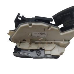 FECHADURA PORTA TRASEIRA ESQUERDA JETTA 11/ 2017 GOLF 2014/