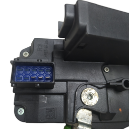 FECHADURA PORTA DIANTEIRA DIR ASTRA ZAFIRA 99 A 12 24444016 