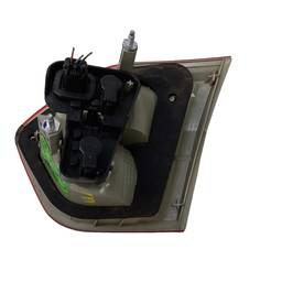 LANTERNA TRAS. ESQ FLUENCE 2011 A 2019 (MALA) COM DETALHES