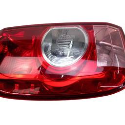 LANTERNA TRASEIRA ESQ DUSTER 2012 A 2015 CROMADO ESTÁ FOSCO